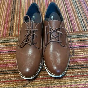 Cole Haan oxfords size 7.5